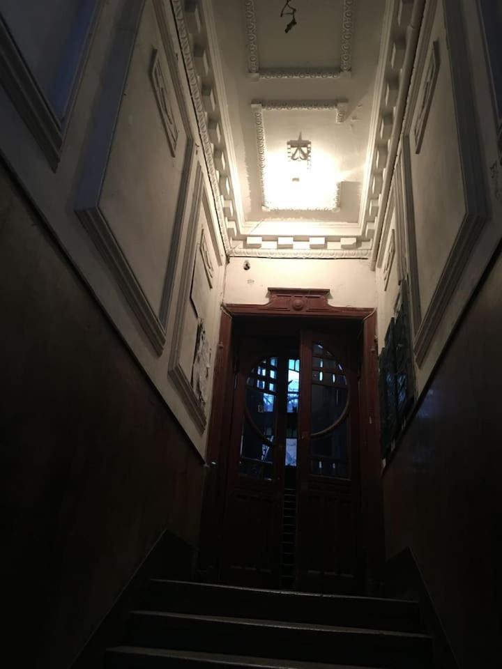 V&O Whitechocolateapt 800 M To Opera 利沃夫 外观 照片